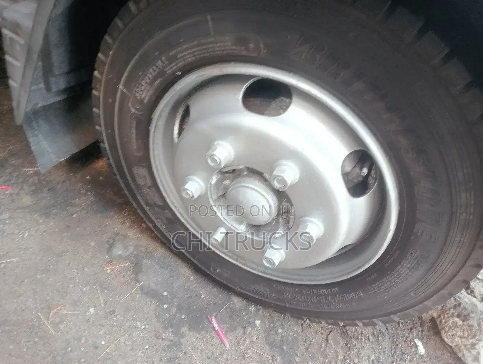 Mitsubishi Canter Fuso Cooling Truck