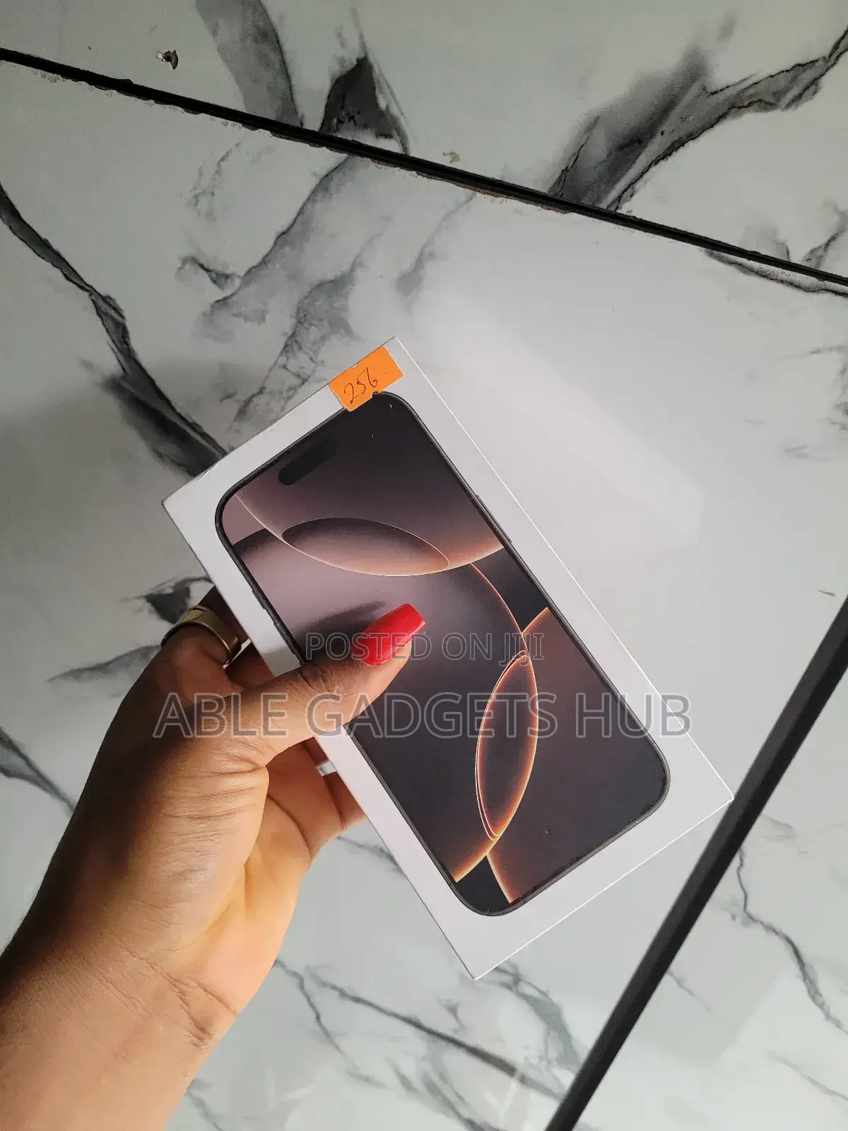 New Apple iPhone 16 Pro 256 GB