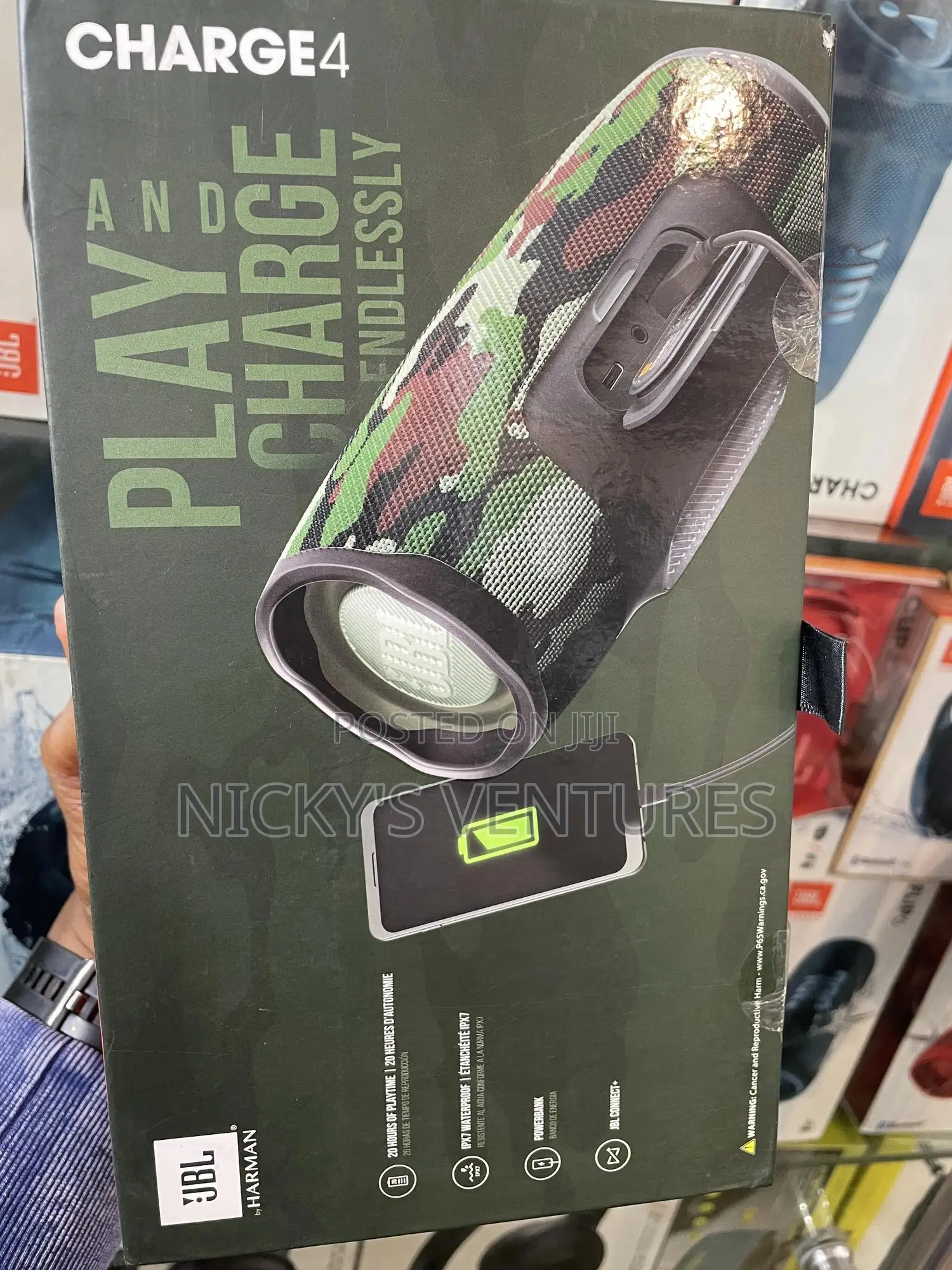 JBL Charge 4