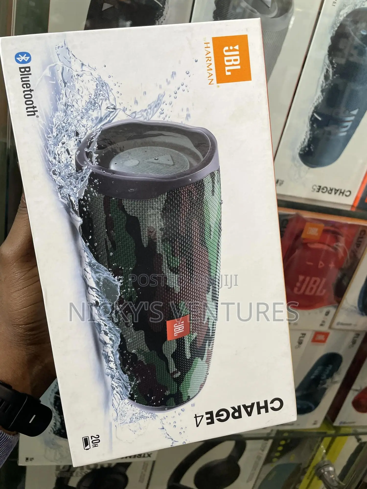 JBL Charge 4