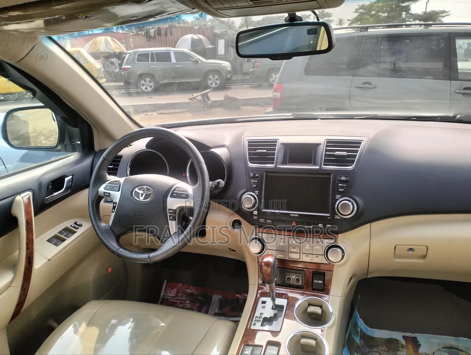 Toyota Highlander Limited 3.5l 4WD 2013 White