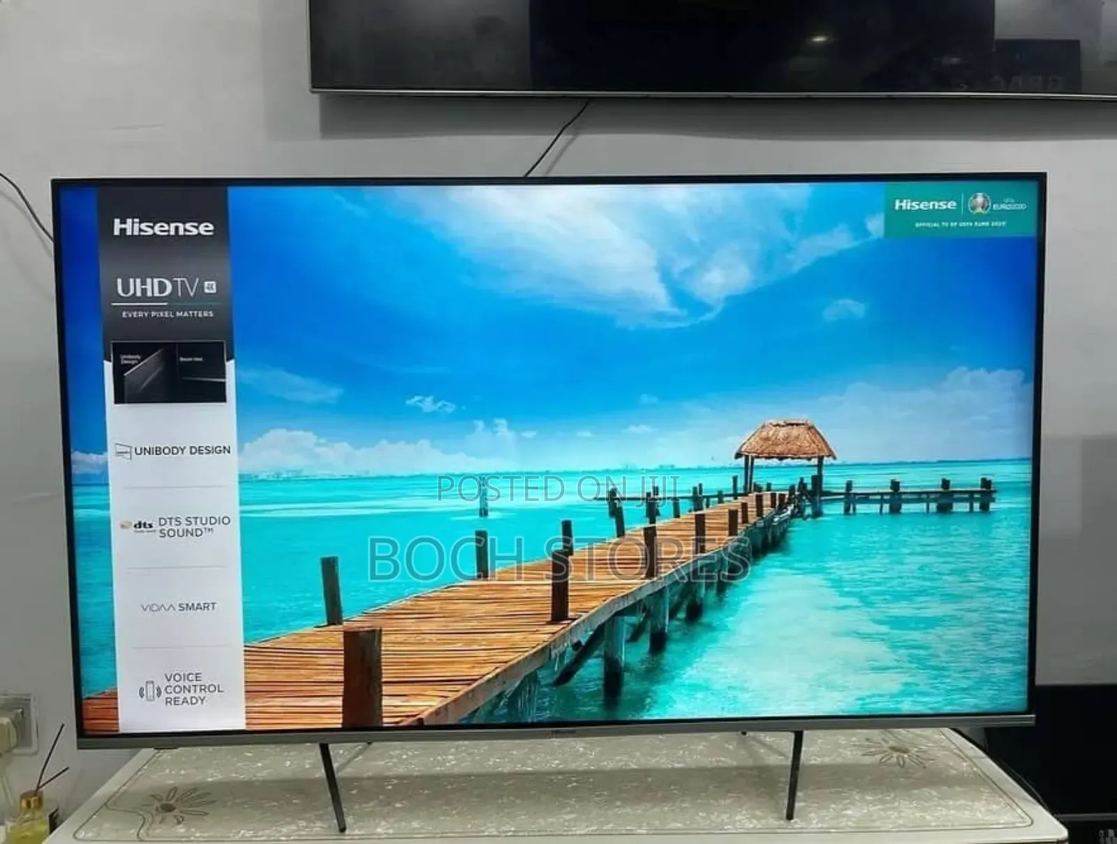 Hisense 50inches Quatom Dot UHD Smart Tv