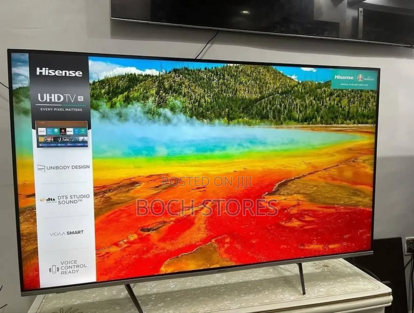 Hisense 50inches Quatom Dot UHD Smart Tv