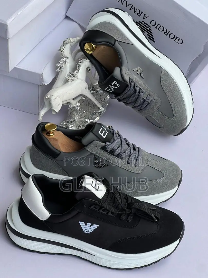 GIORGIO ARMANI Laced Sneakers