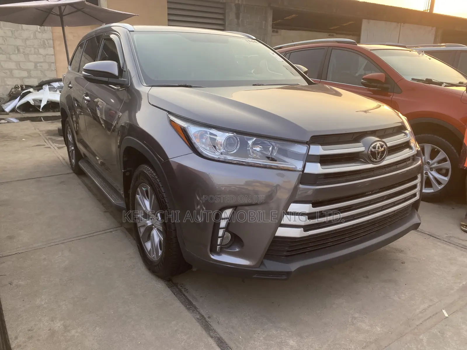 Toyota Highlander XLE V6 4x2 (3.5L 6cyl 6A) 2016 Gray