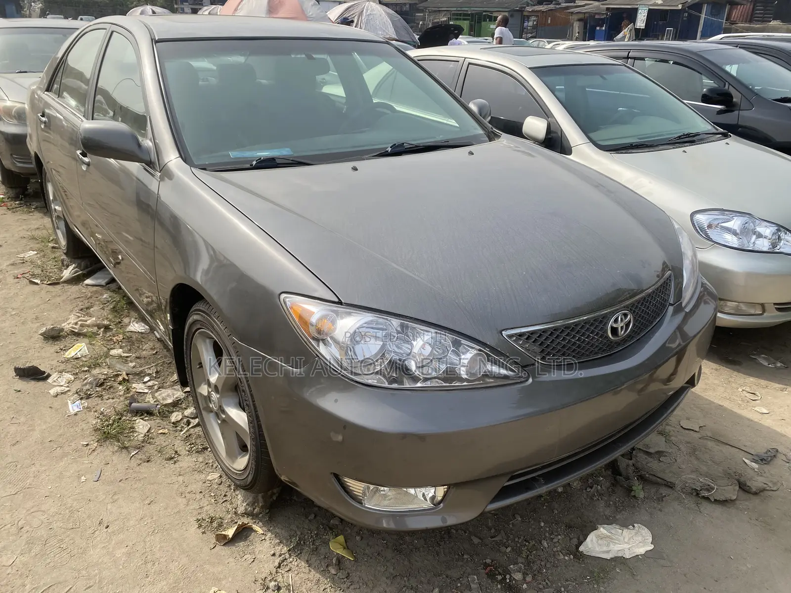 Toyota Camry 2005 Gray