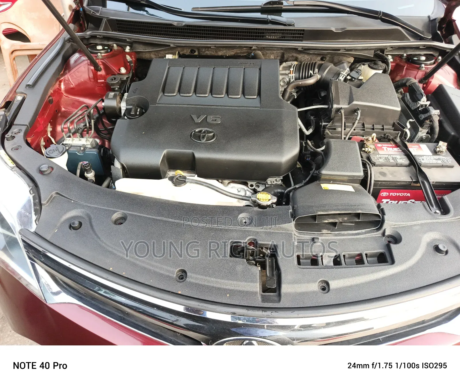 Toyota Avalon 2014 Red