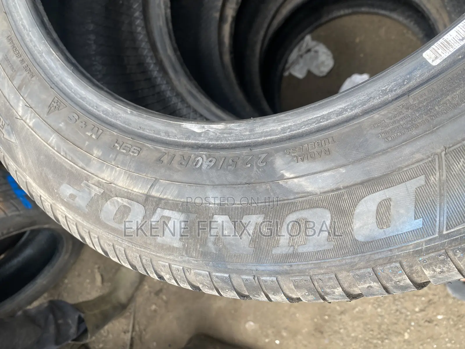 225/60/17 Dunlop Run Flat