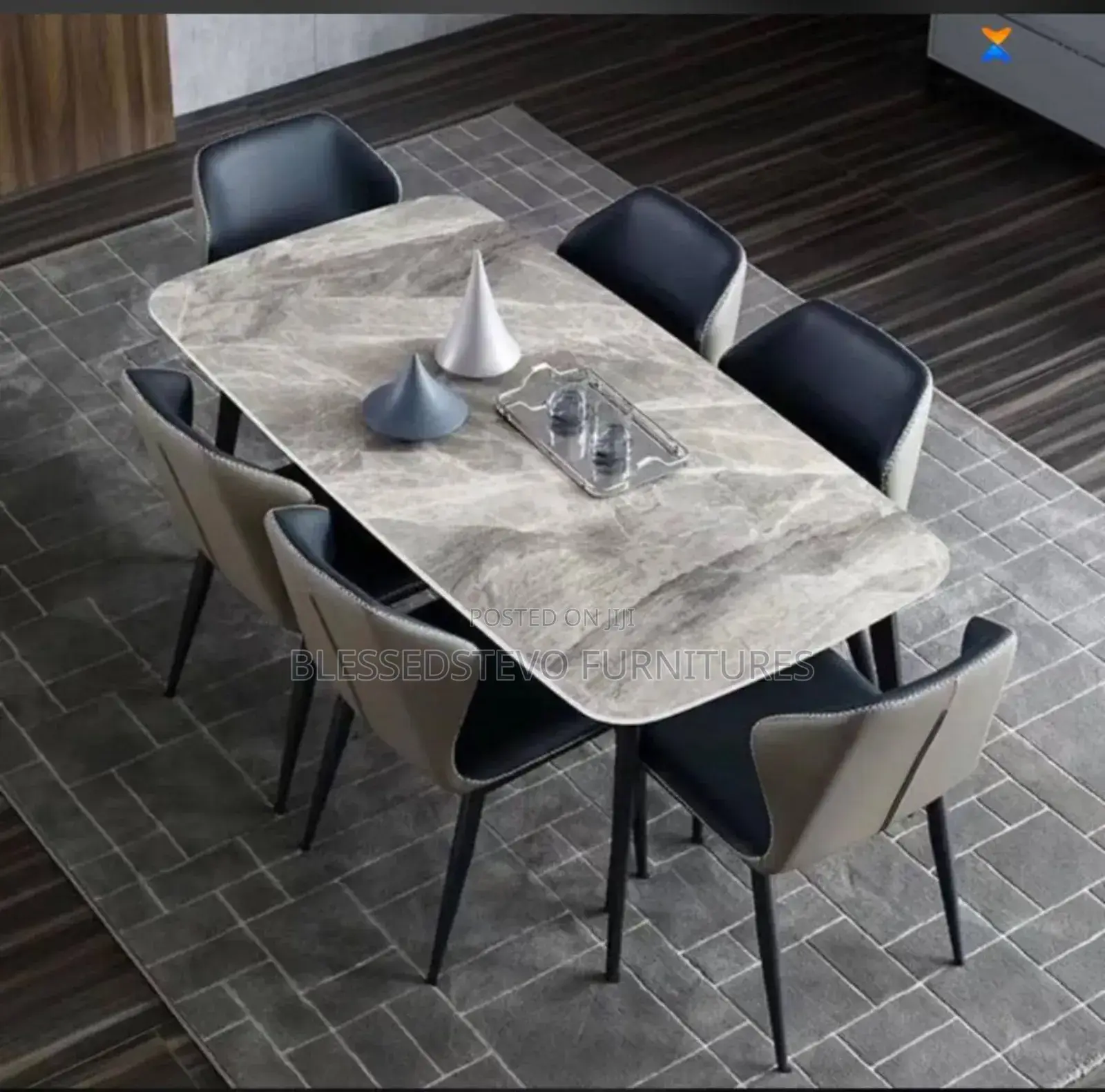 Marble Luxury Furnitures Dinining Table With 6 Chair