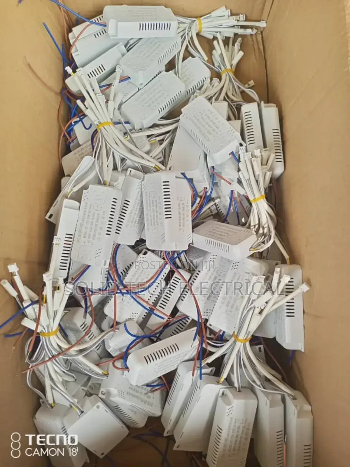 Wallbracket and Chandelier Chokes Available