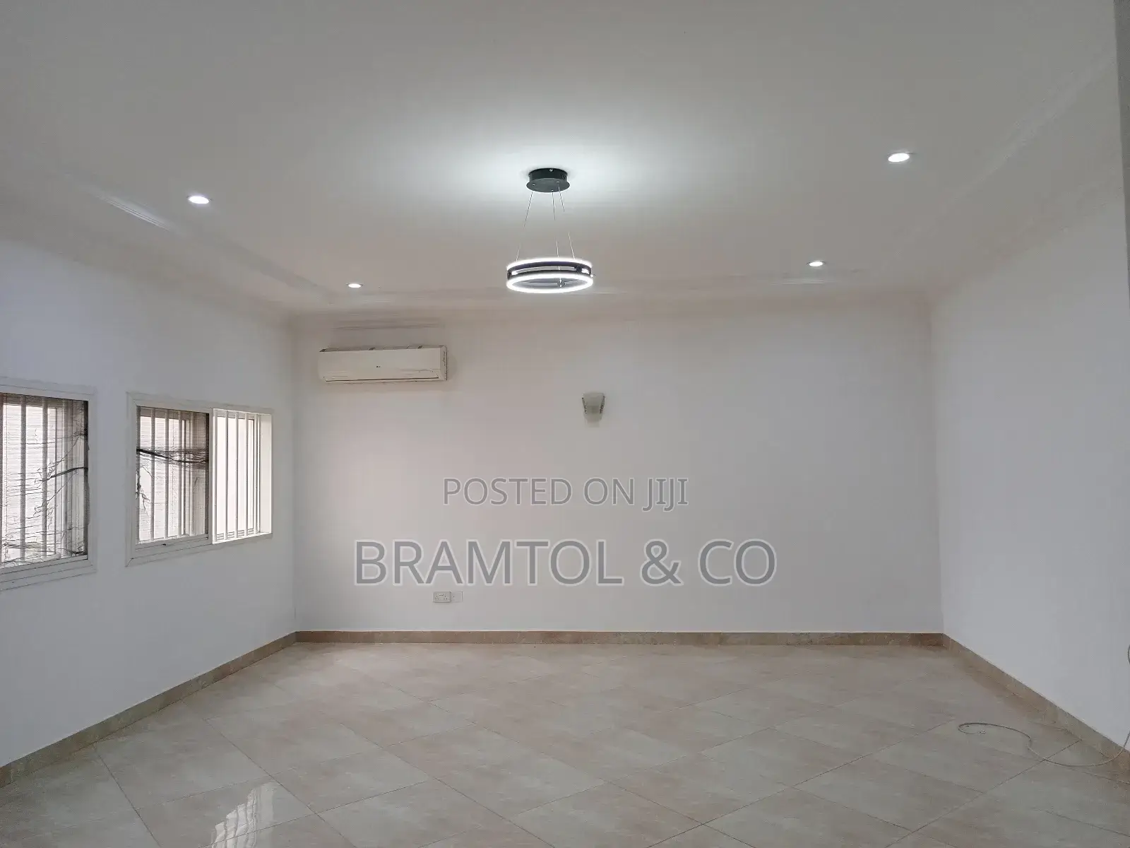 4bdrm Townhouse / Terrace in Maitama for rent