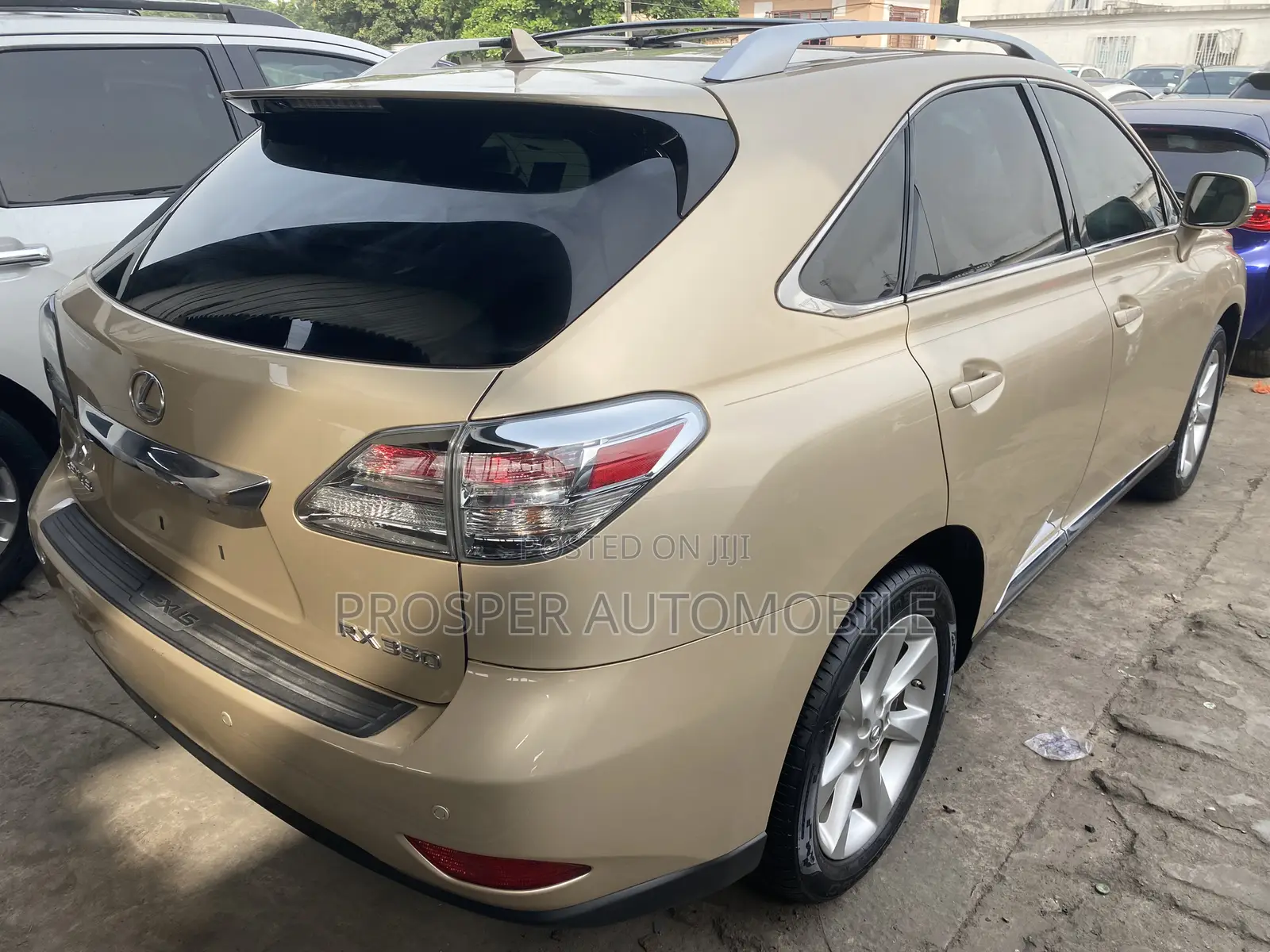Lexus RX 350 2010 Gold