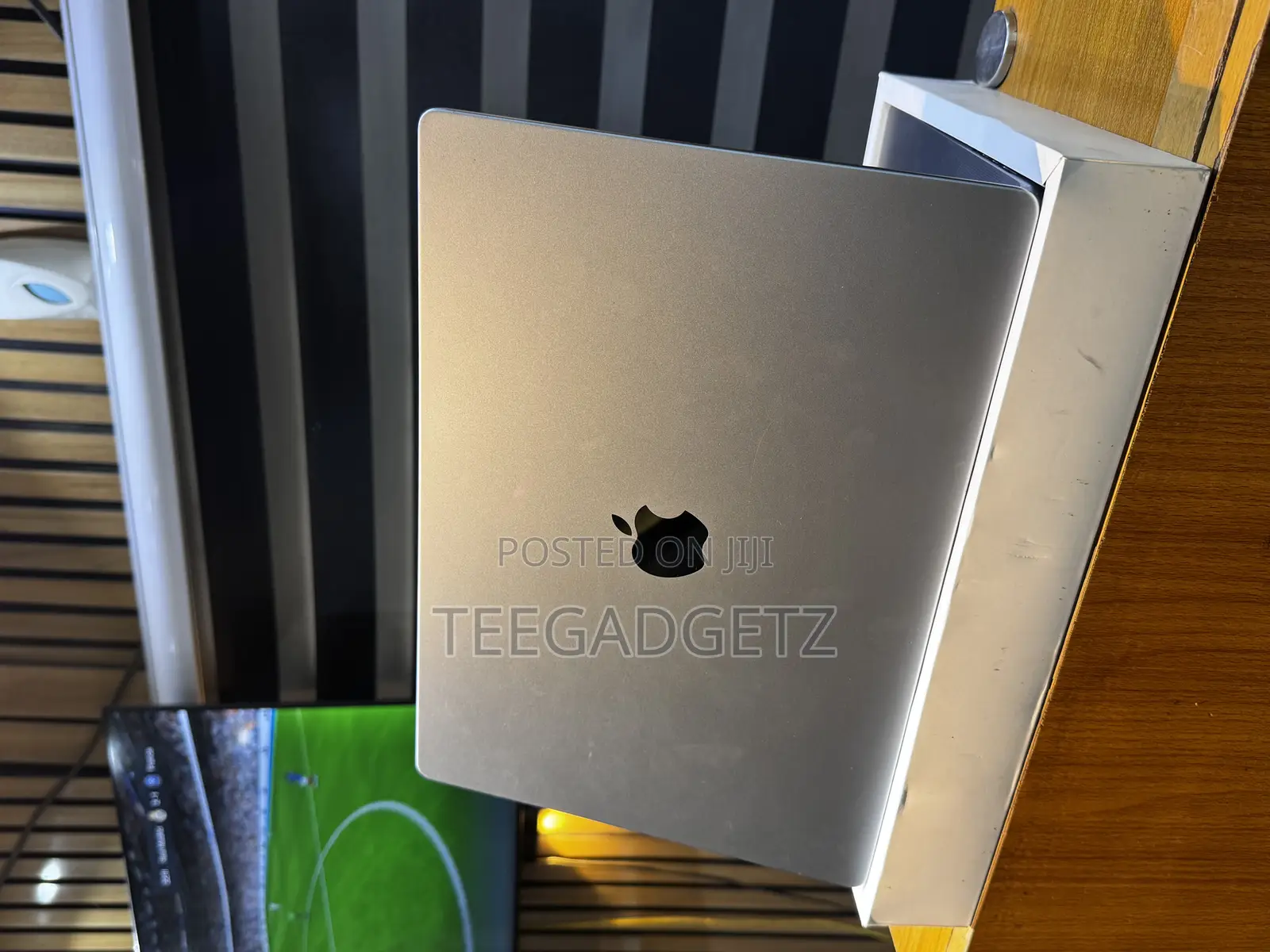Laptop Apple MacBook Pro 2021 M1 16GB Apple M1 Pro SSD 1T