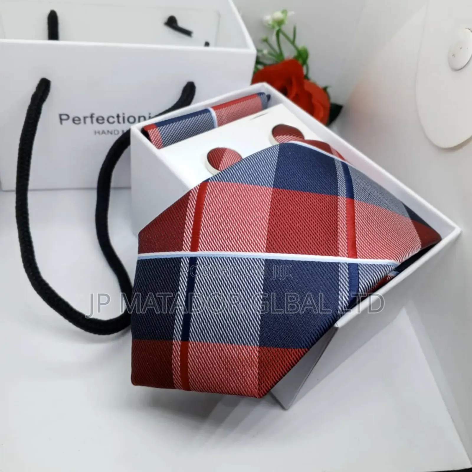 Make a Statement With These Luxurious Ties