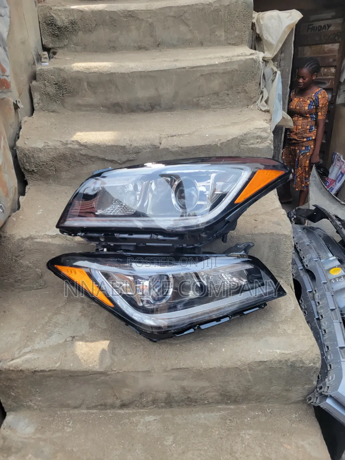 Hyundai Genesis Headlamp Set 2020 Model