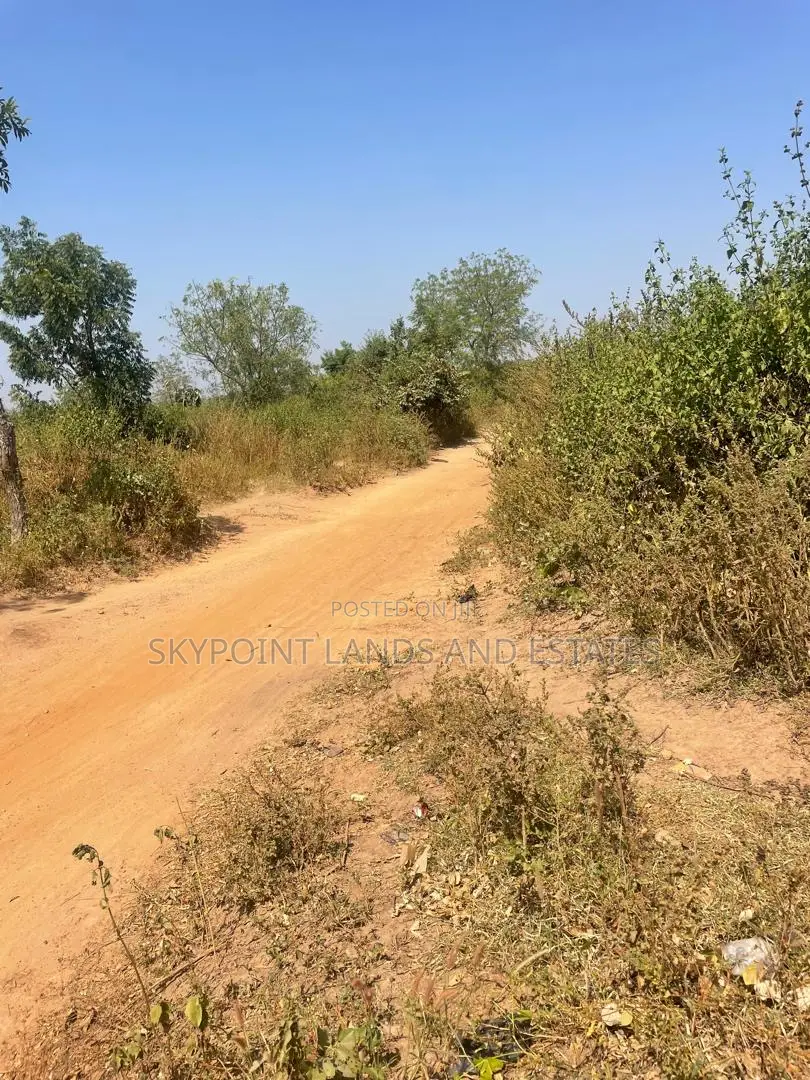 500 Acres at Igbojaye Itesiwaju Local Government