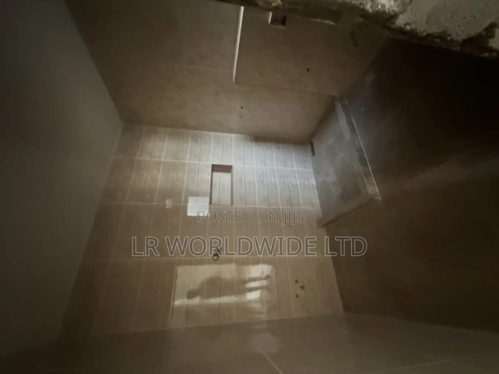 5bdrm Duplex in Life Camp for sale