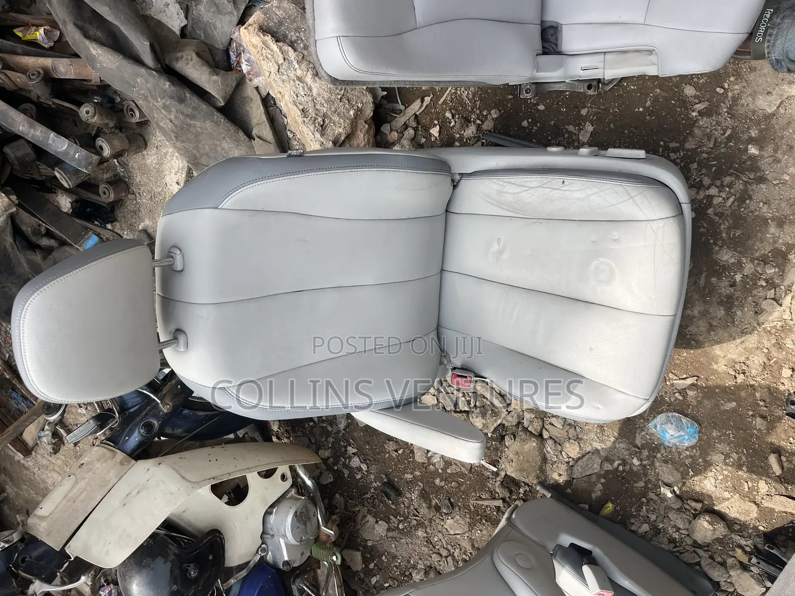Complete Seat Toyota Sienna 2014-18 Direct Tokubo