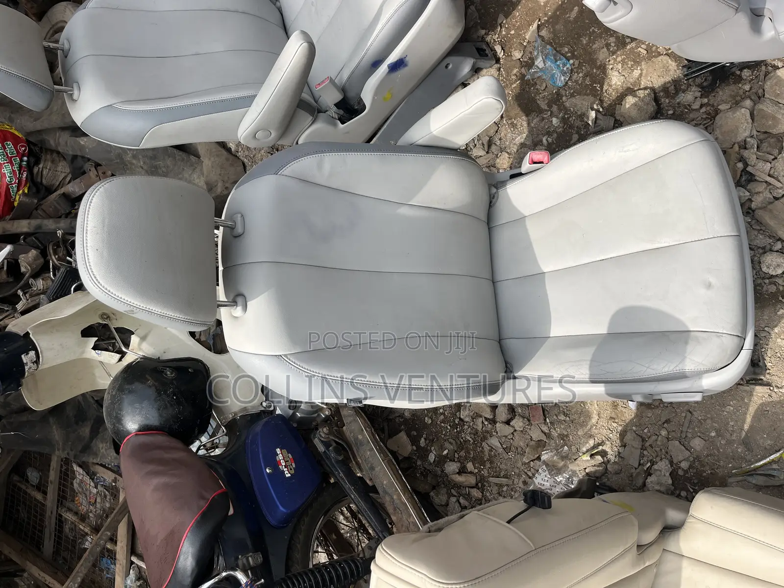Complete Seat Toyota Sienna 2014-18 Direct Tokubo
