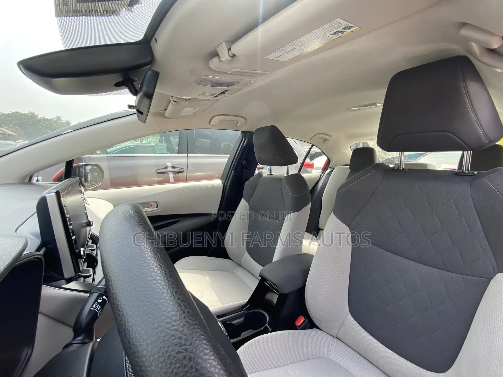 Toyota Corolla LE 2021 Red