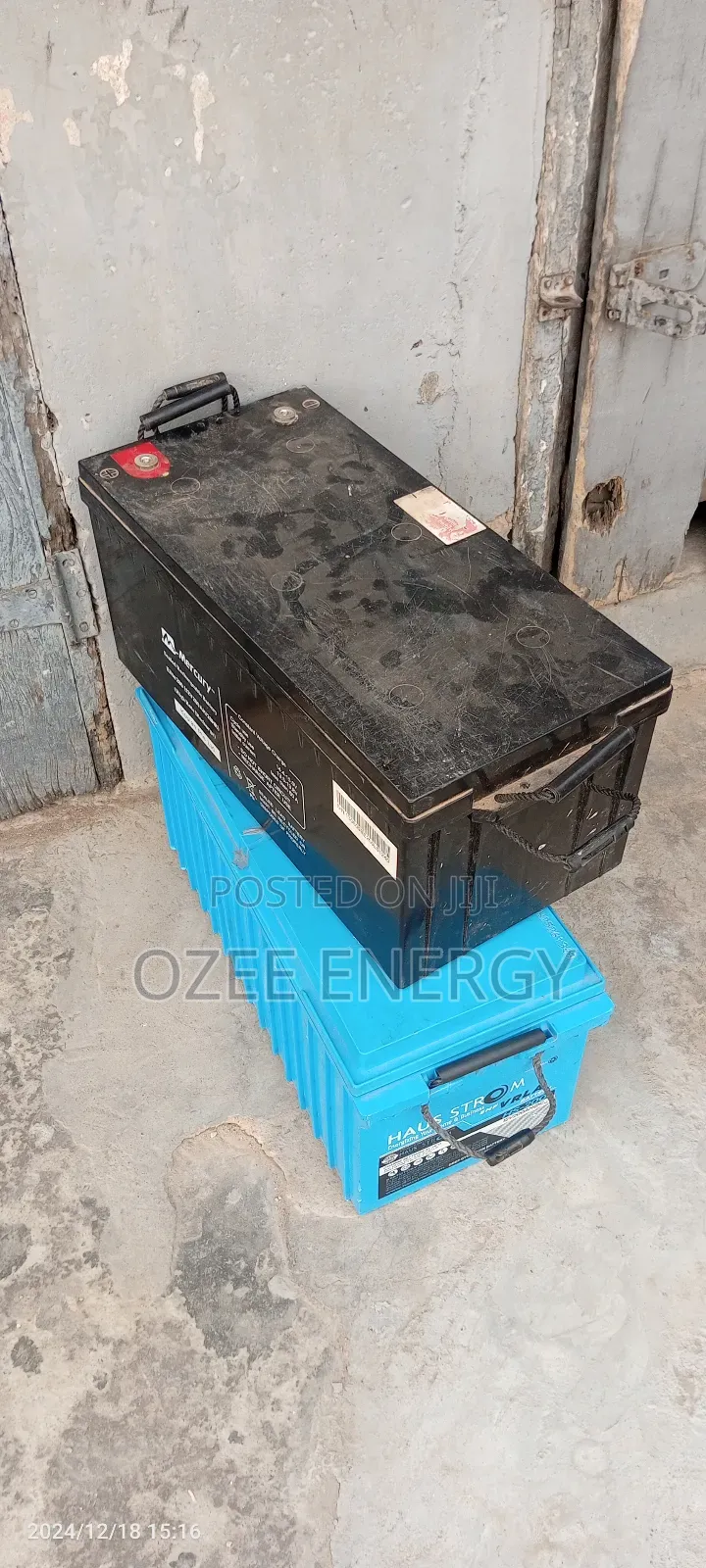 We're Buyers of Dead Inverter Battery/Old Solar Battery Man