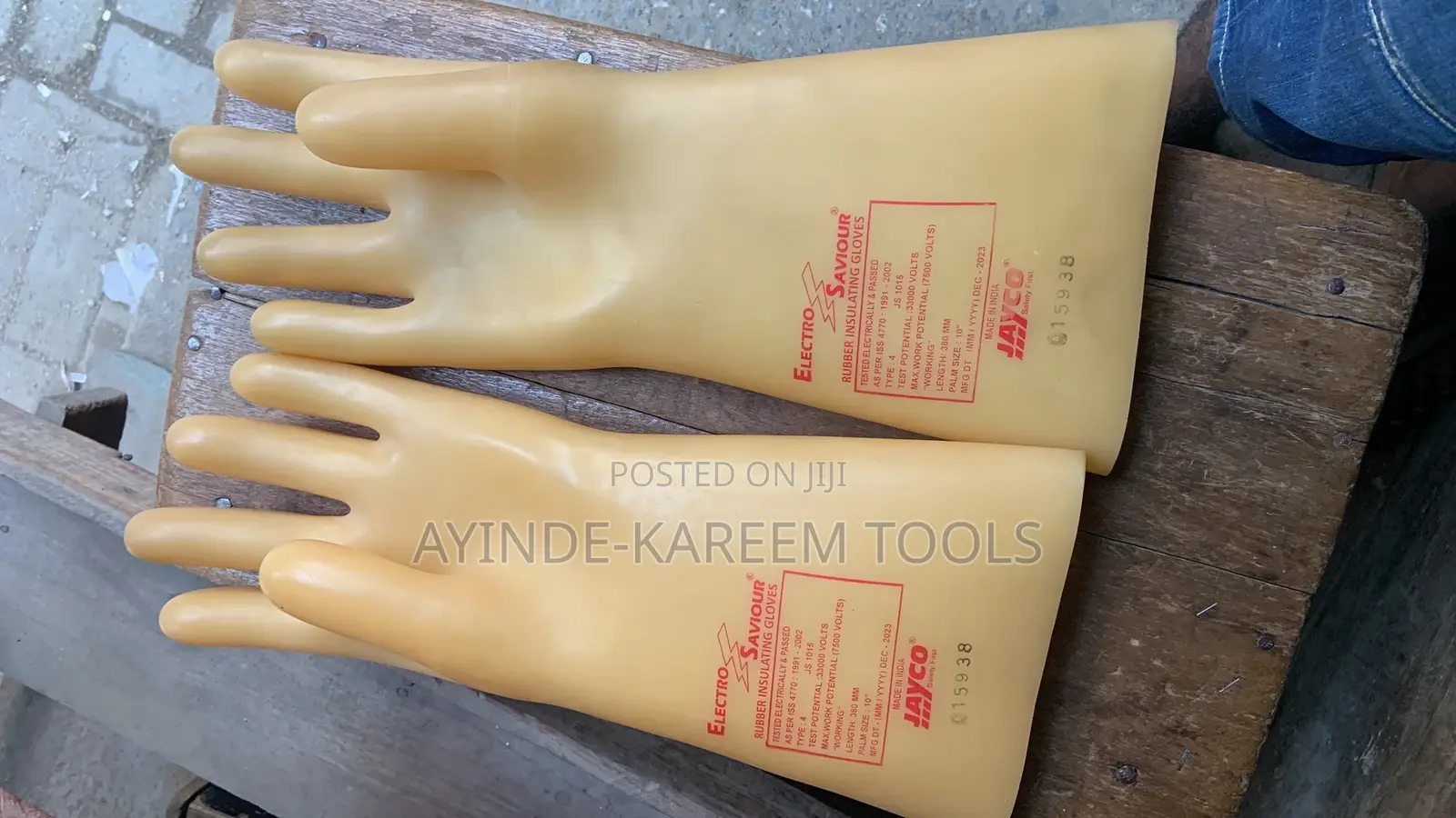 Chemical Insulated Hand Gloves
