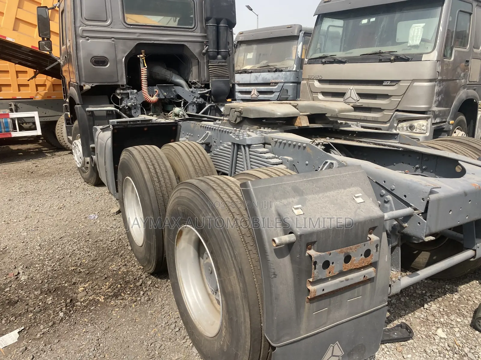 Howo 375 Tractor Head Grey