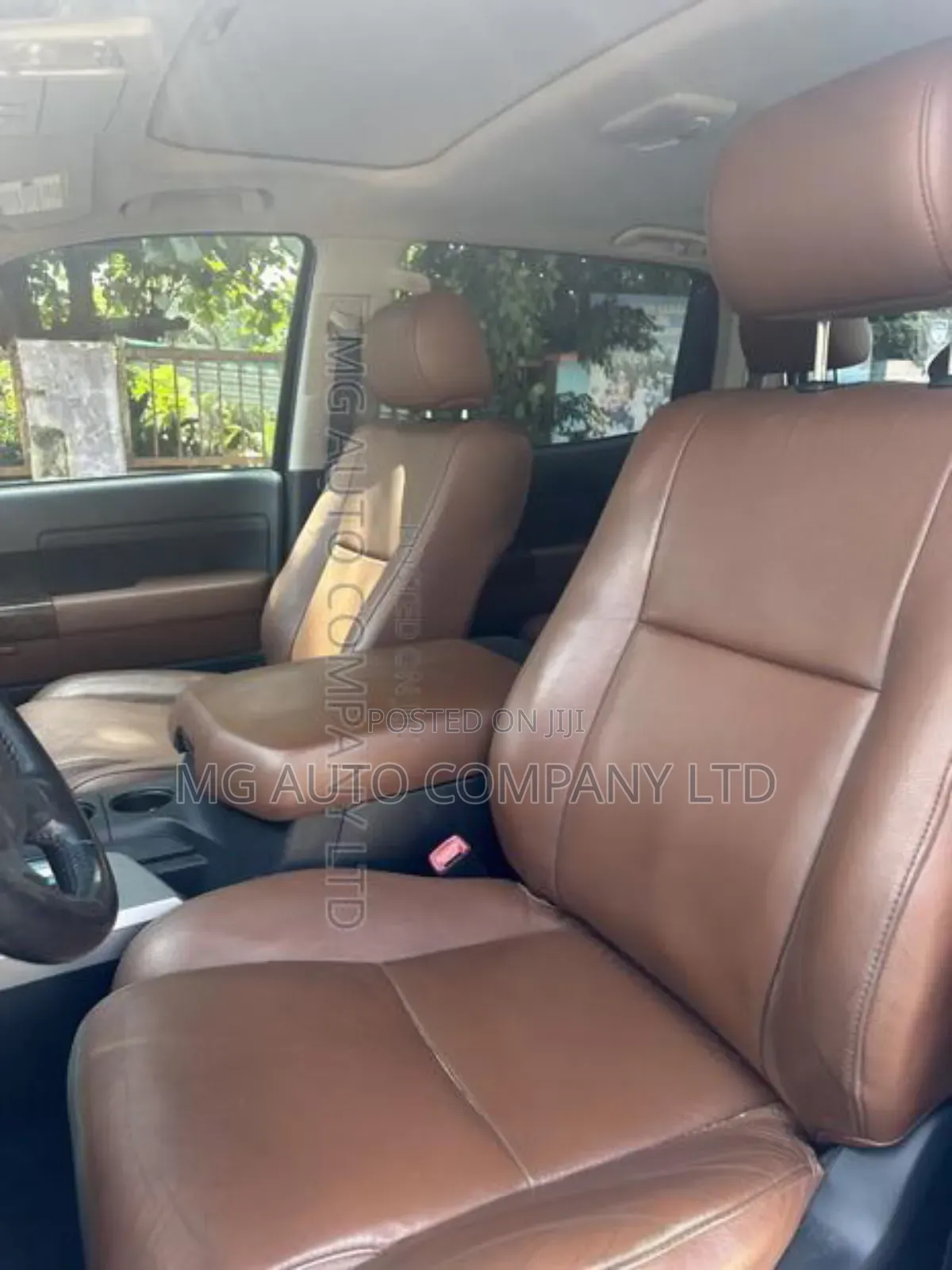 Toyota Tundra CrewMax 4x4 Platinum 5.7L V8 FFV* 2013 Black