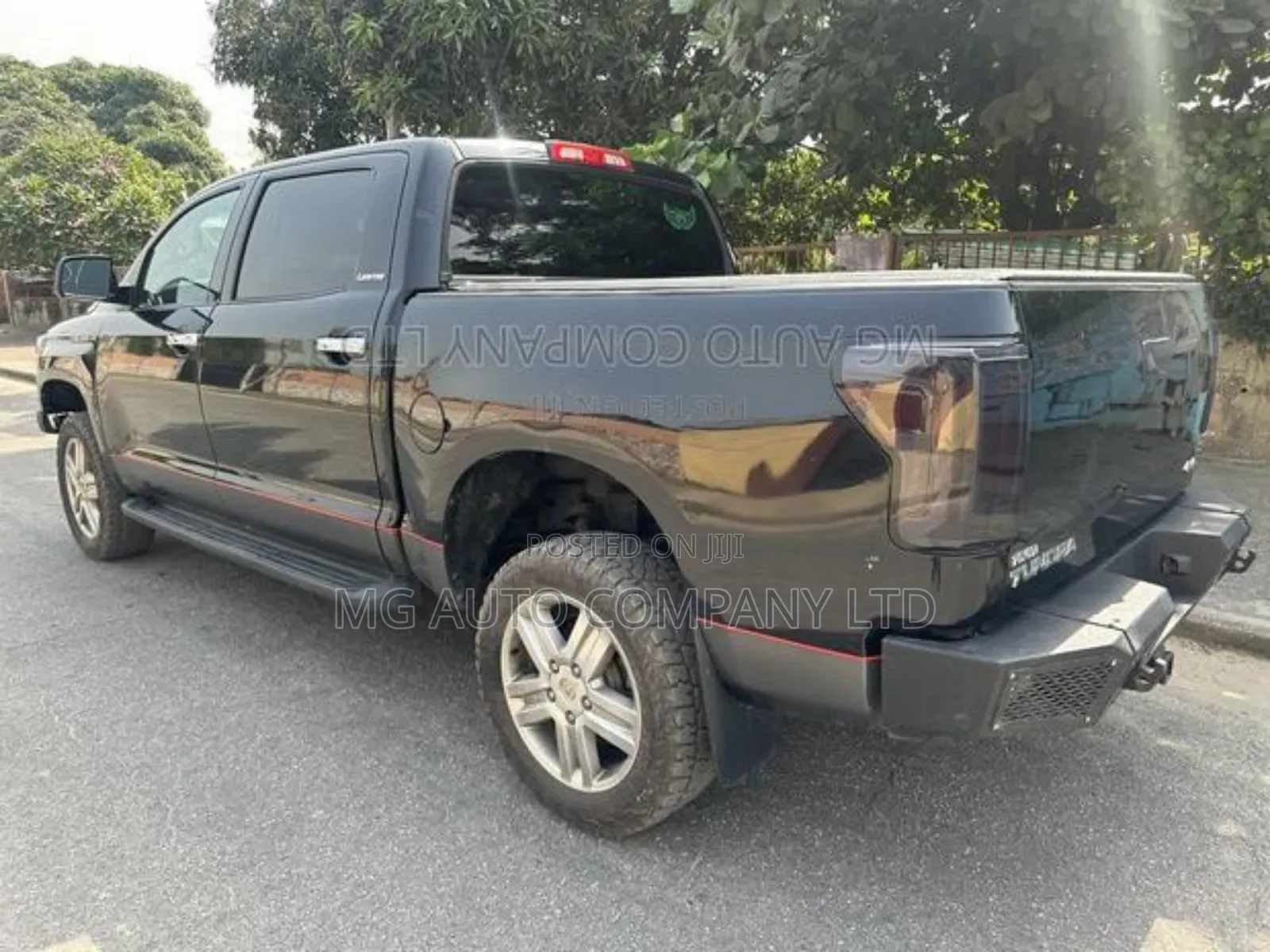 Toyota Tundra CrewMax 4x4 Platinum 5.7L V8 FFV* 2013 Black