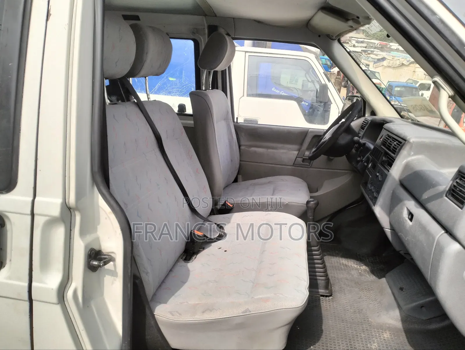 Volkswagen Transporter 2003 White