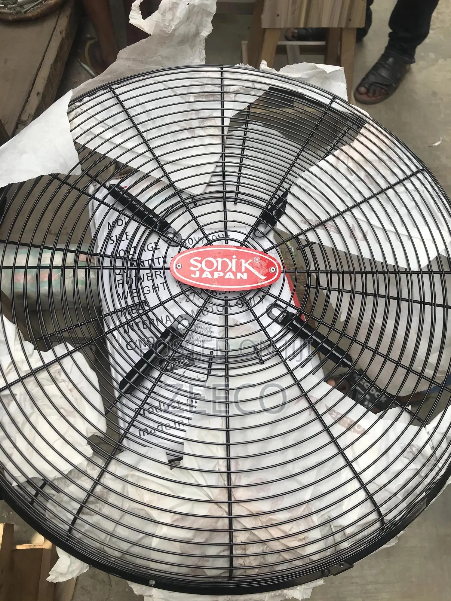 20” Standing Fan 135w