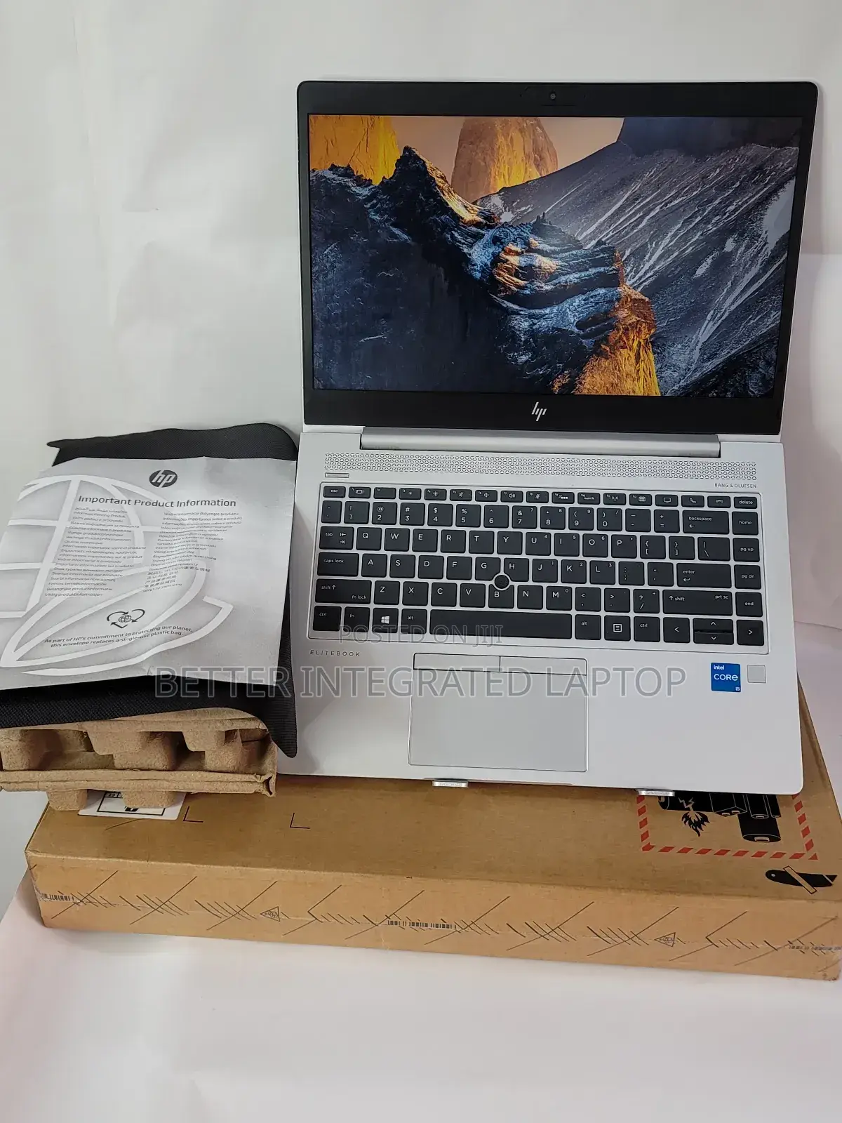 New Laptop HP EliteBook 820 16GB Intel Core i5 SSD 256GB