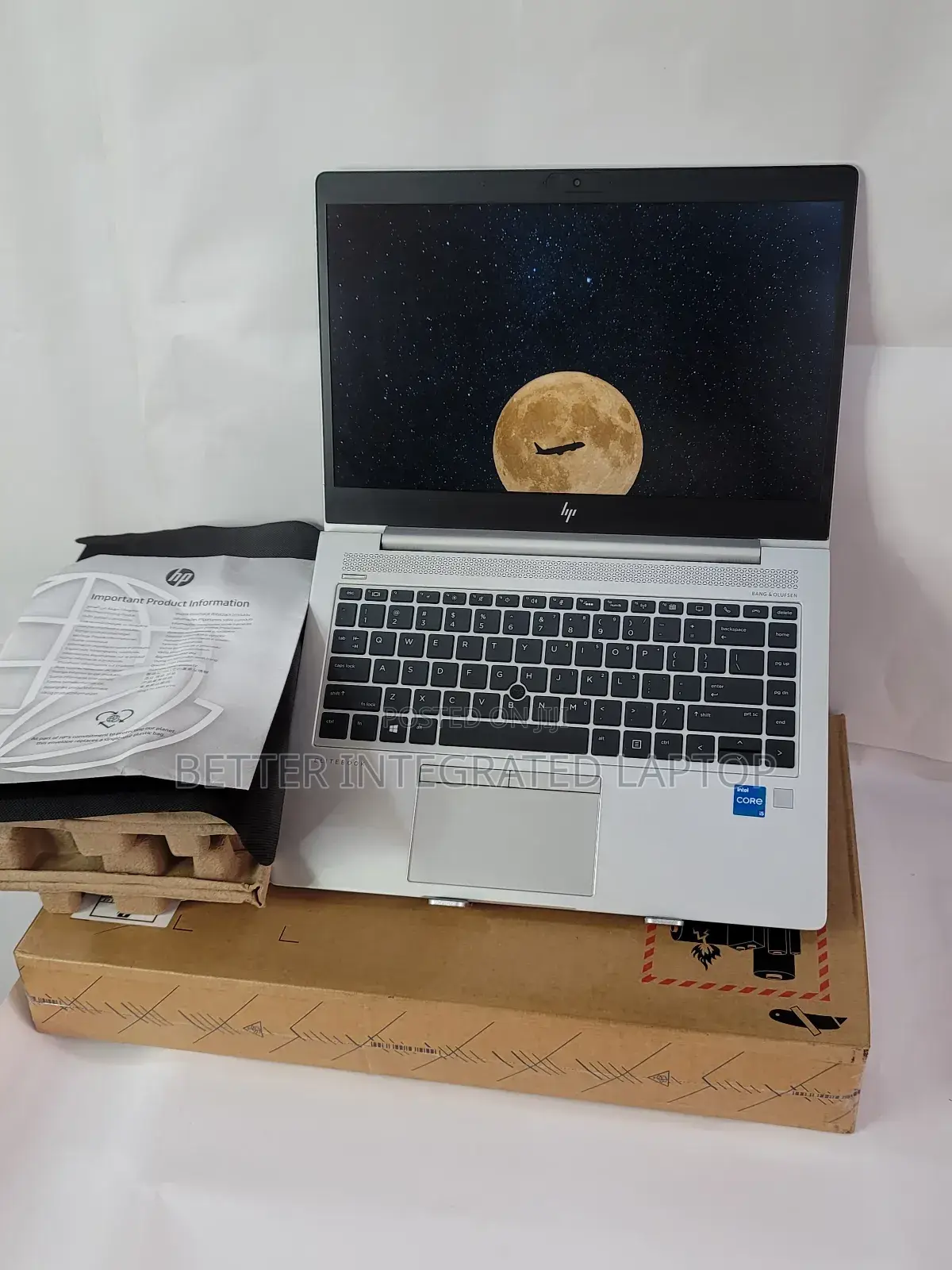 New Laptop HP EliteBook 820 8GB Intel Core i5 SSD 512GB