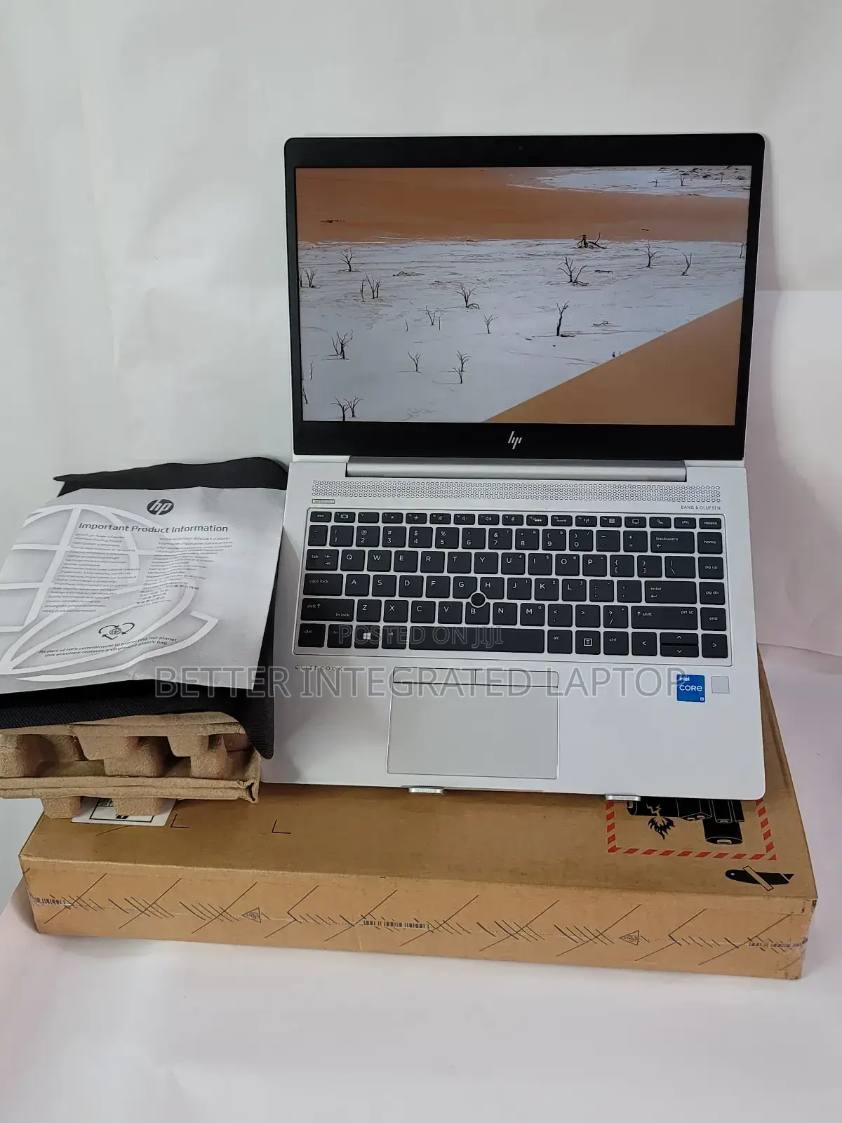 New Laptop HP EliteBook 820 8GB Intel Core i5 SSD 1T