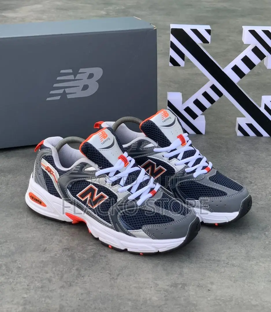 Original New Balance 530 Navy Sneakers