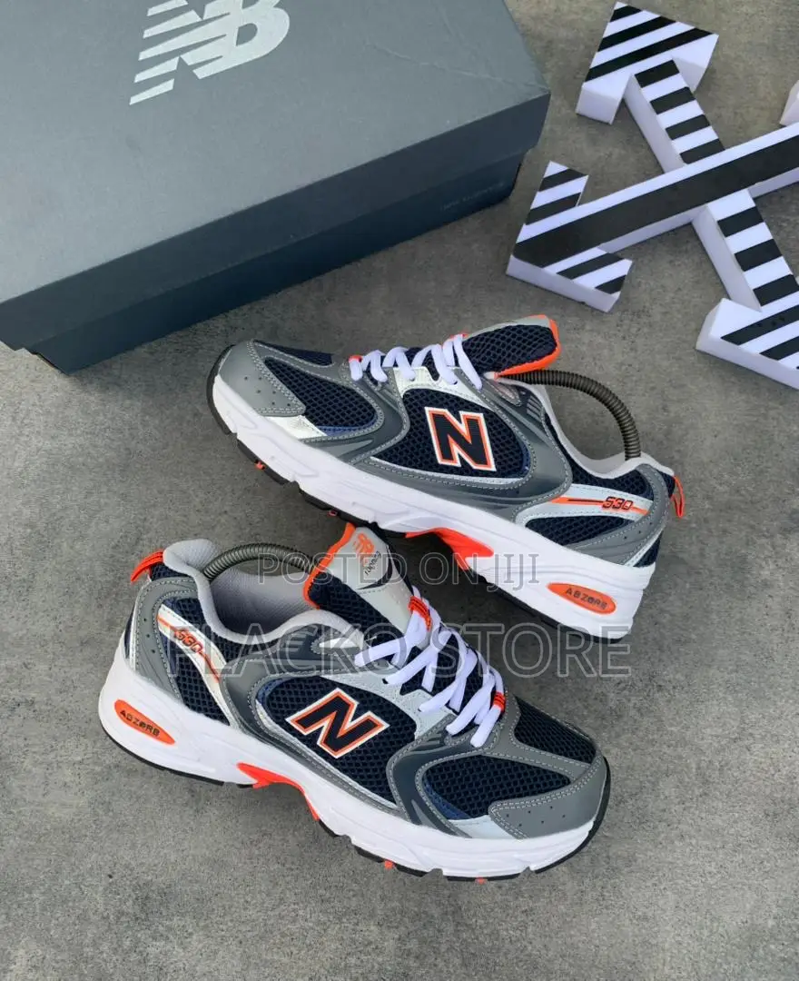 Original New Balance 530 Navy Sneakers