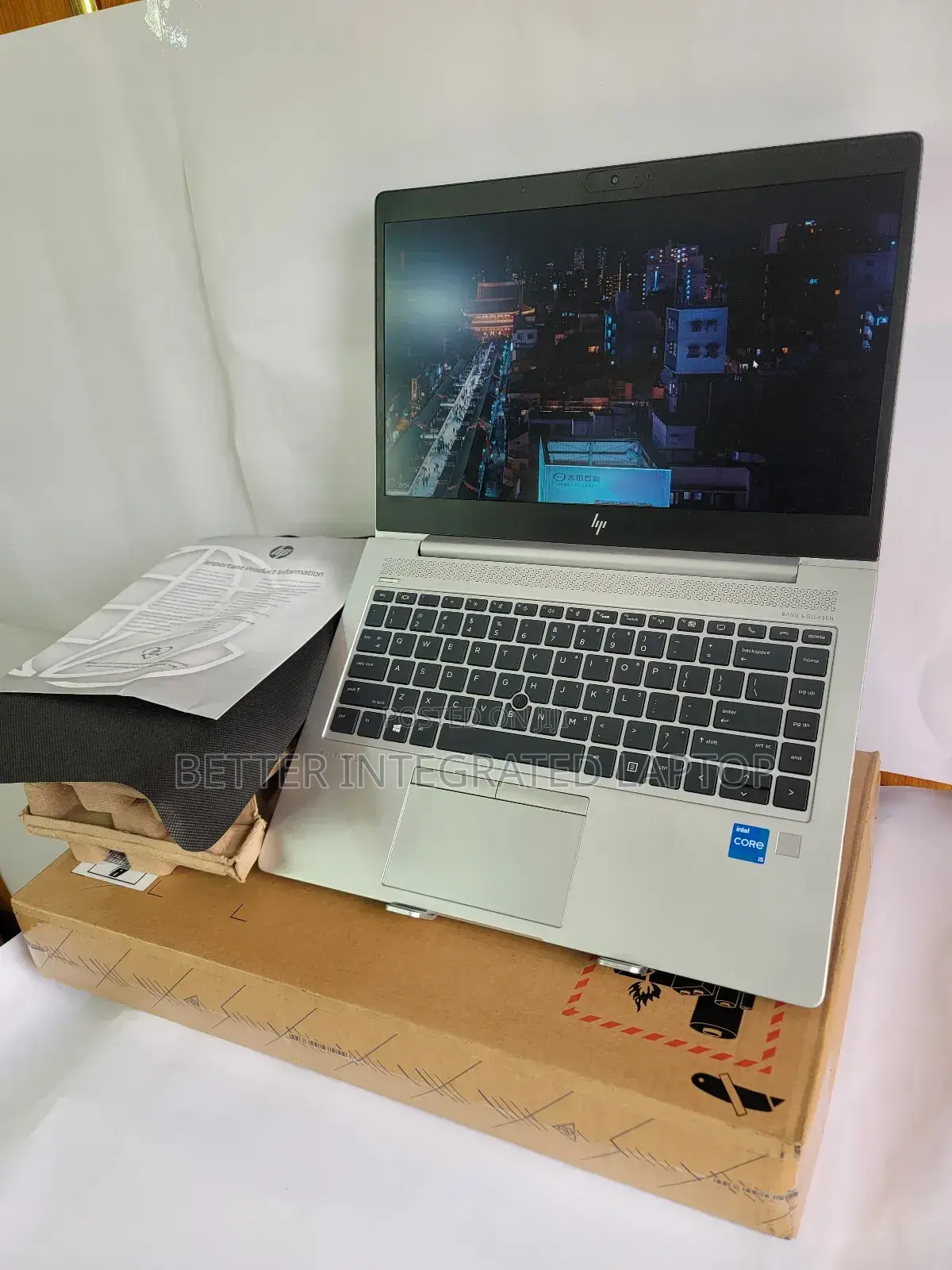 New Laptop HP EliteBook 850 8GB Intel Core i5 SSD 256GB