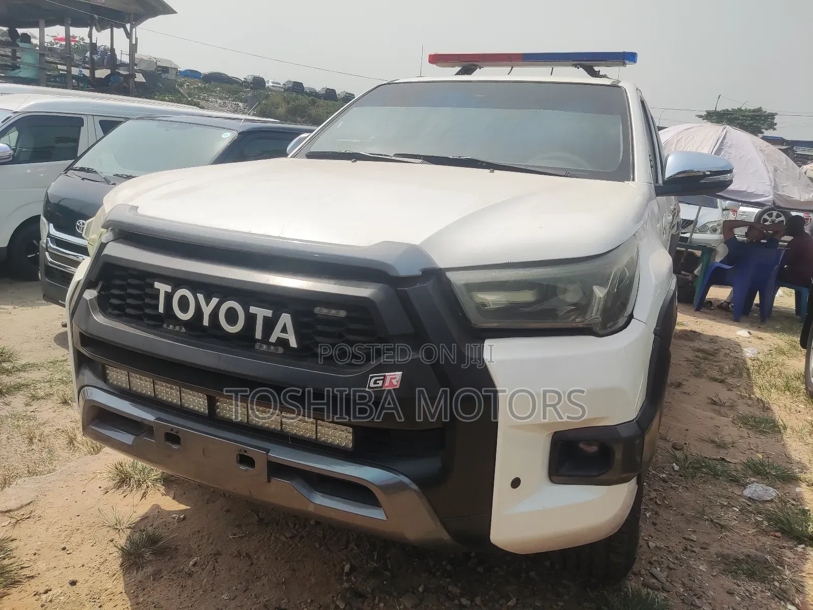 Toyota Hilux 2016 White