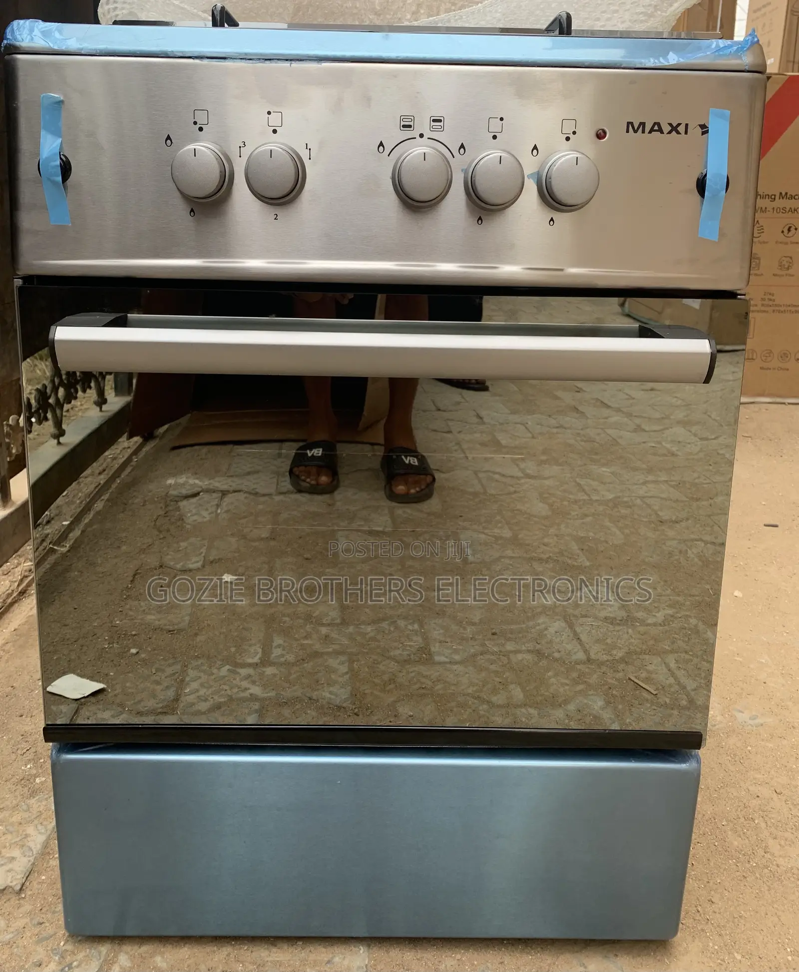 Maxi 3g/1e Standing Gas Cooker With Oven Size 60 X 60