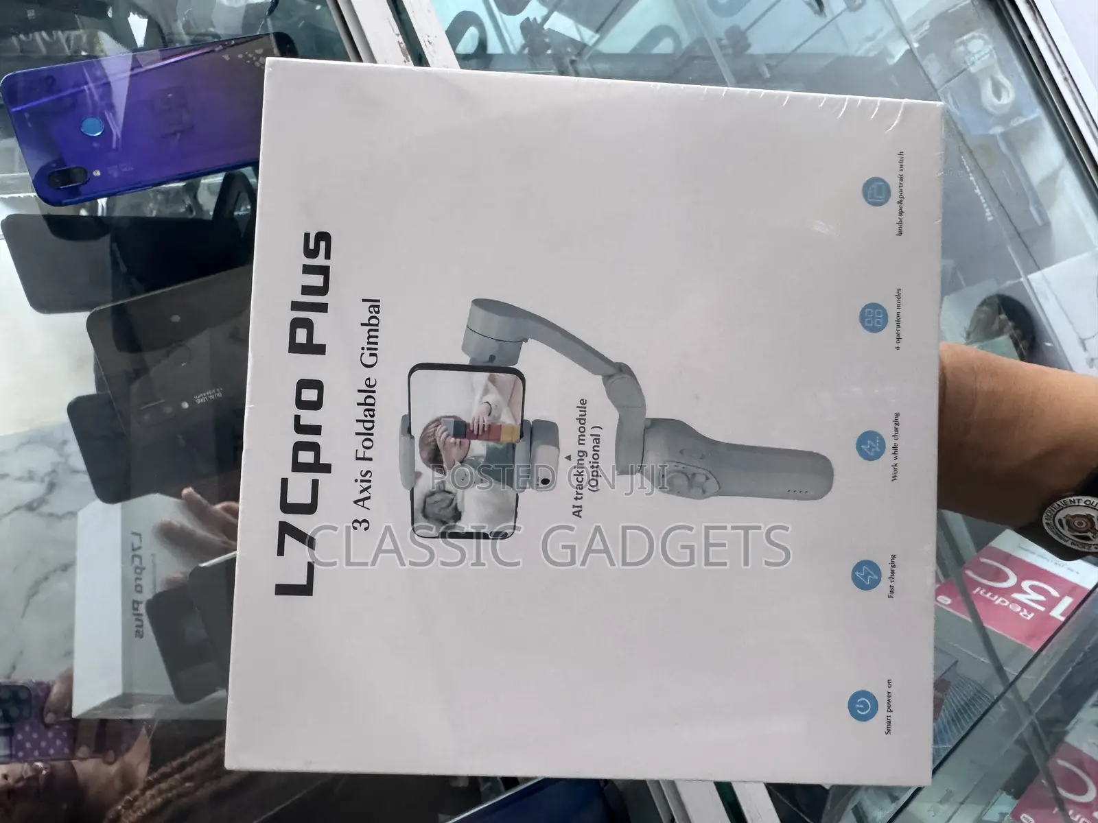 L7C Pro Plus Portable Gimbal With AI Tracking Module