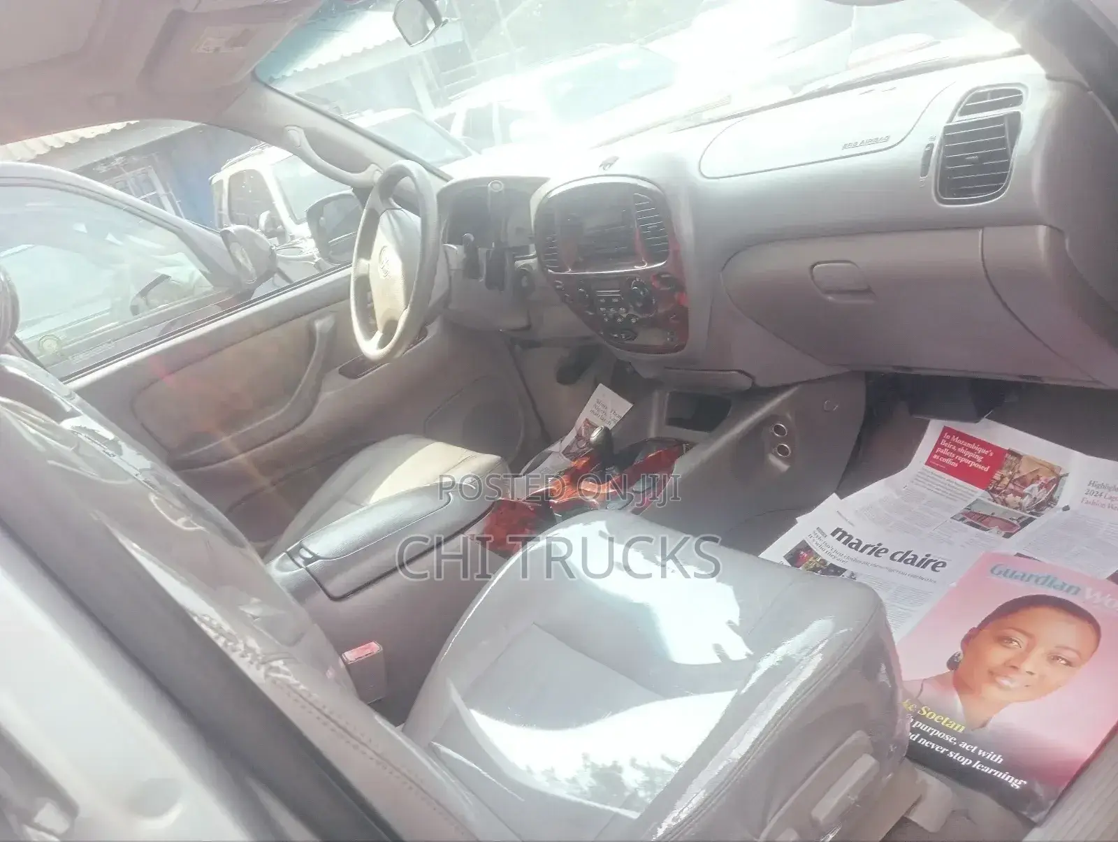 Toyota Sequoia 2004 Silver