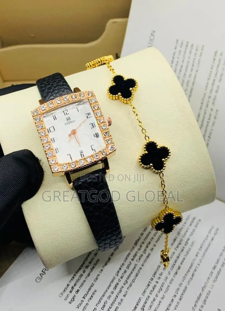 Small Ladies Wristwatch With Vca Available in Bulk