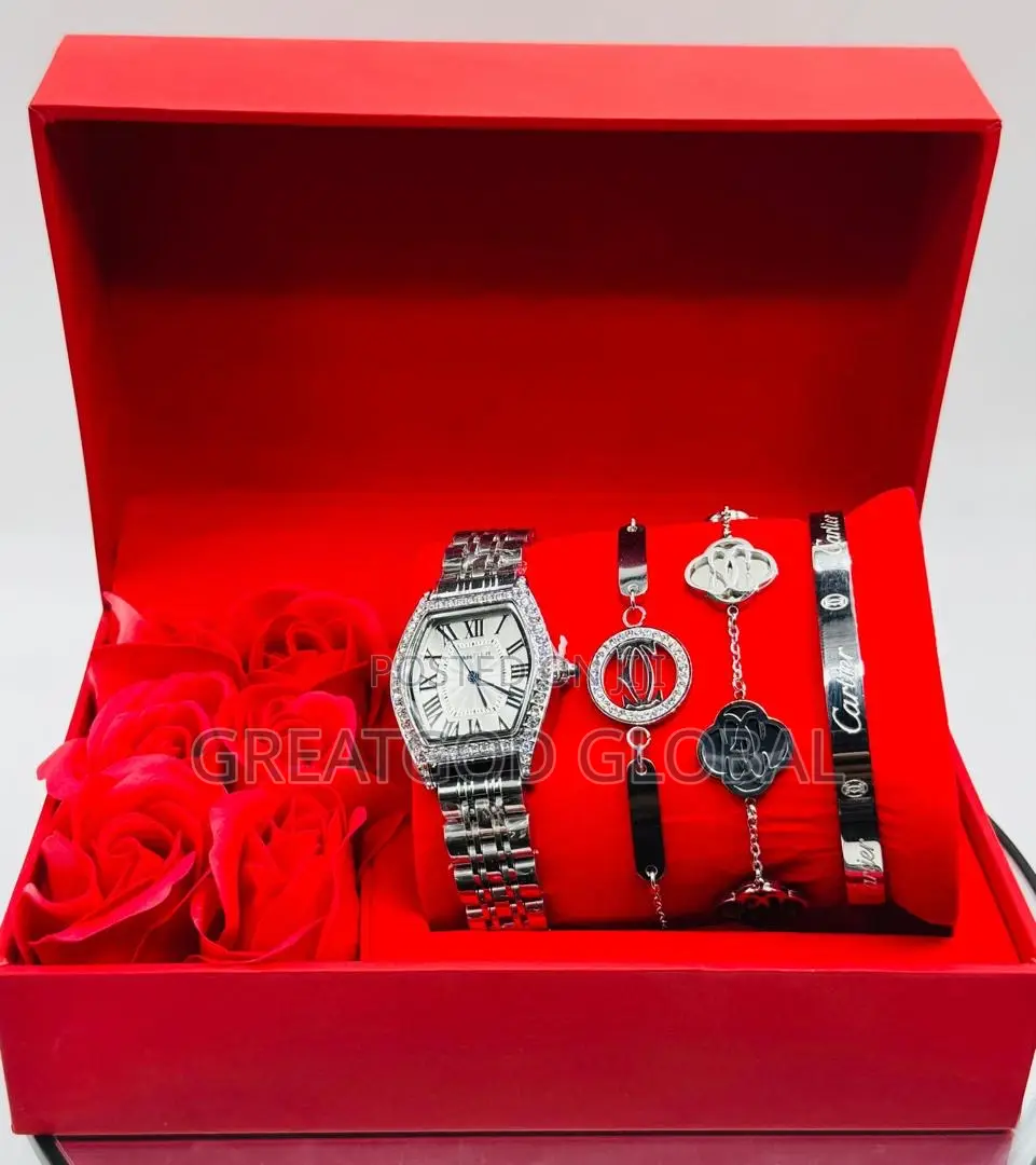 CARTIER Wristwatch Set for Women With Bracelet and EXACT BOX