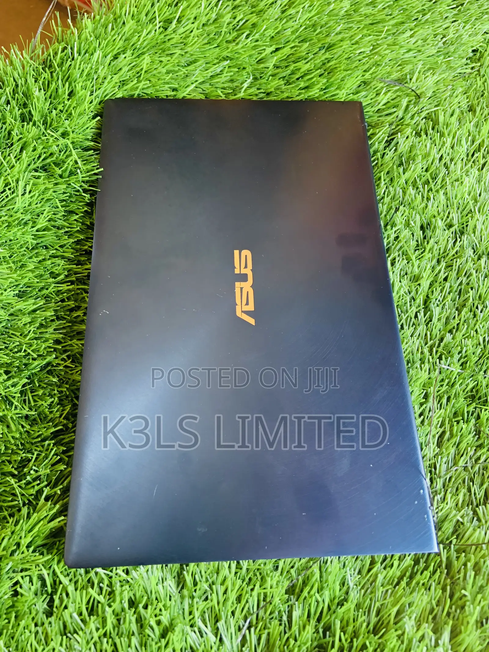 Laptop Asus Zenbook 14 UX434 8GB Intel Core i5 SSD 256GB