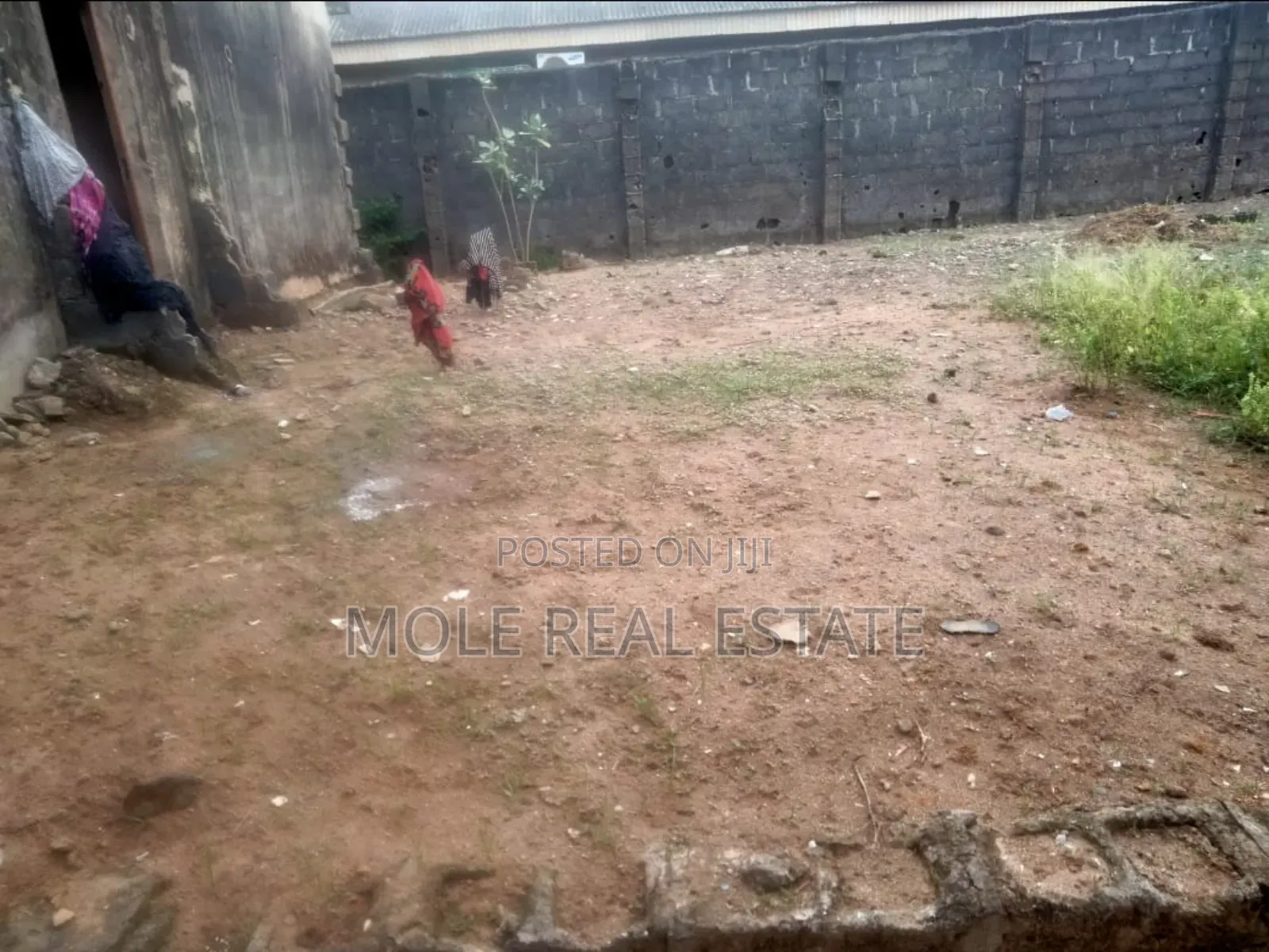 Full Plot With Bungalow Asalu Bustop Abaranje