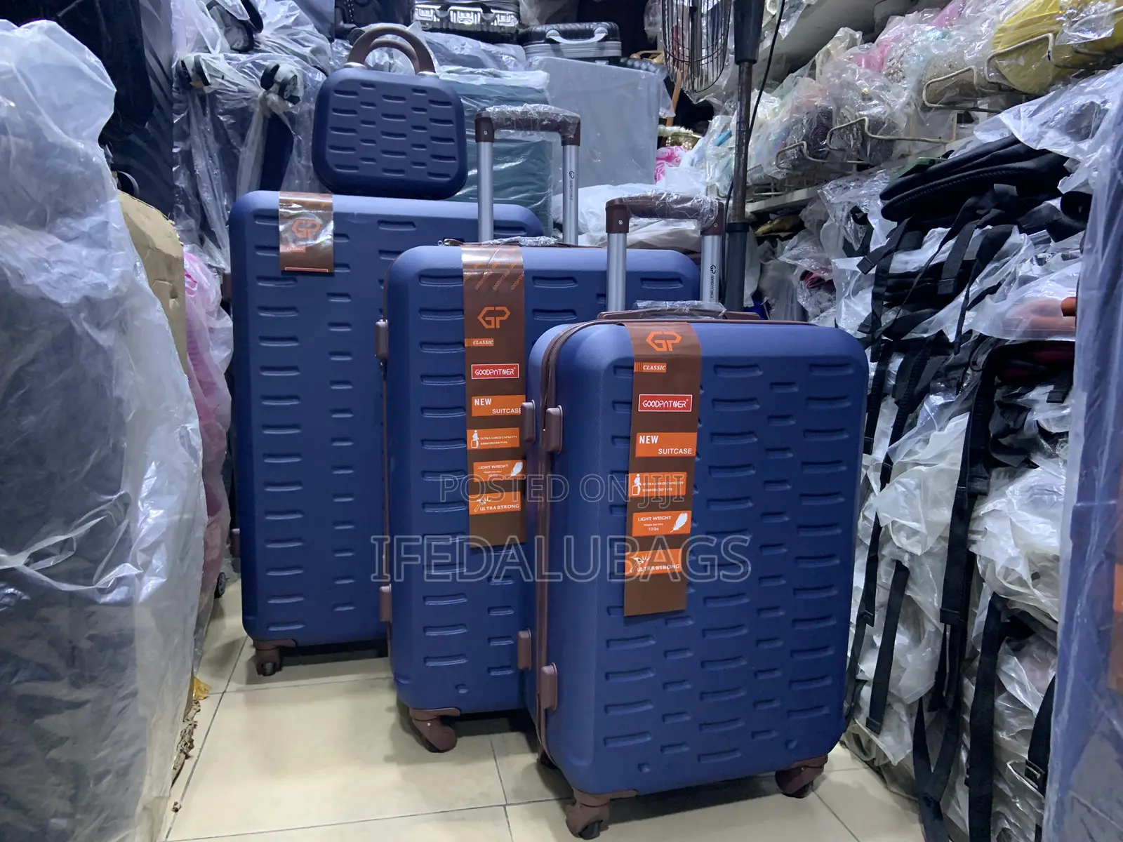 Set of Quality Plastic Luggage With Kit
