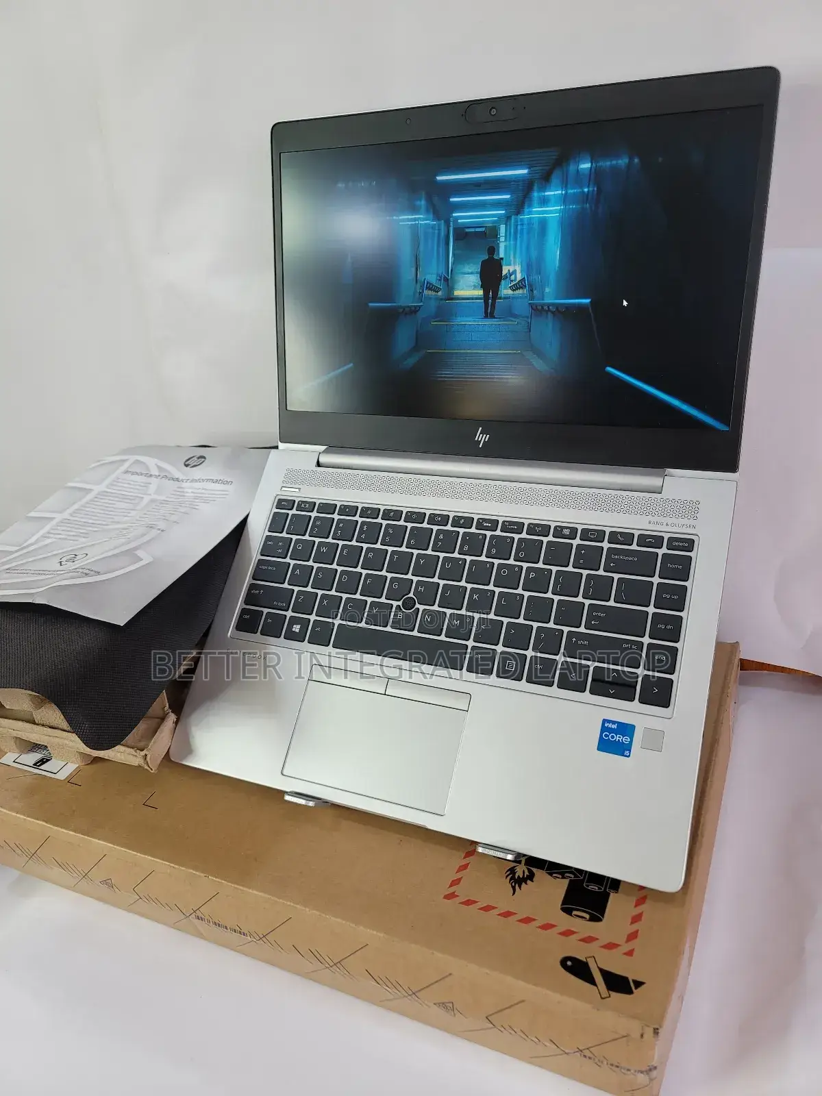 New Laptop HP EliteBook 830 16GB Intel Core i5 SSD 256GB