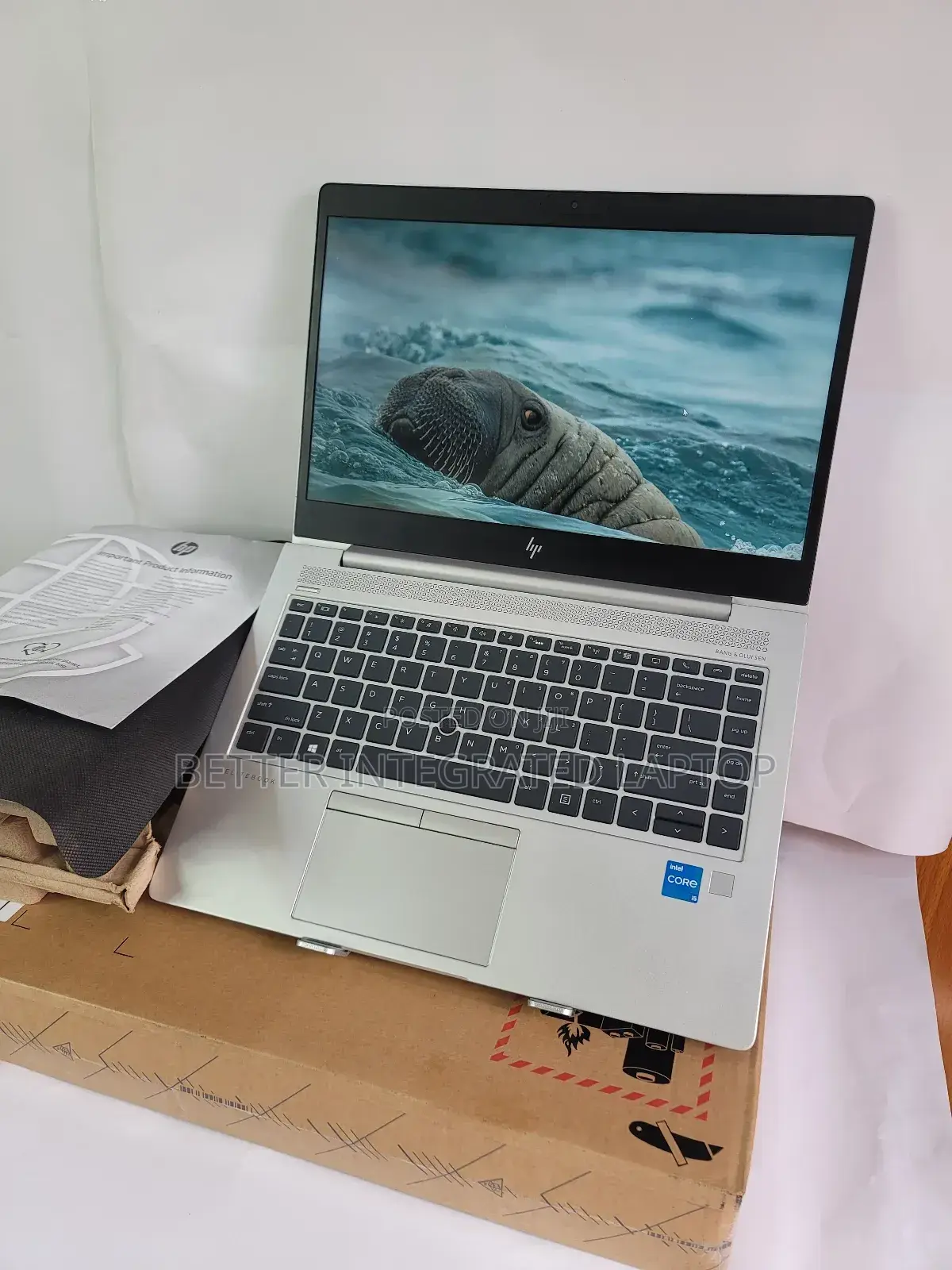 New Laptop HP EliteBook 830 12GB Intel Core i5 SSD 1T