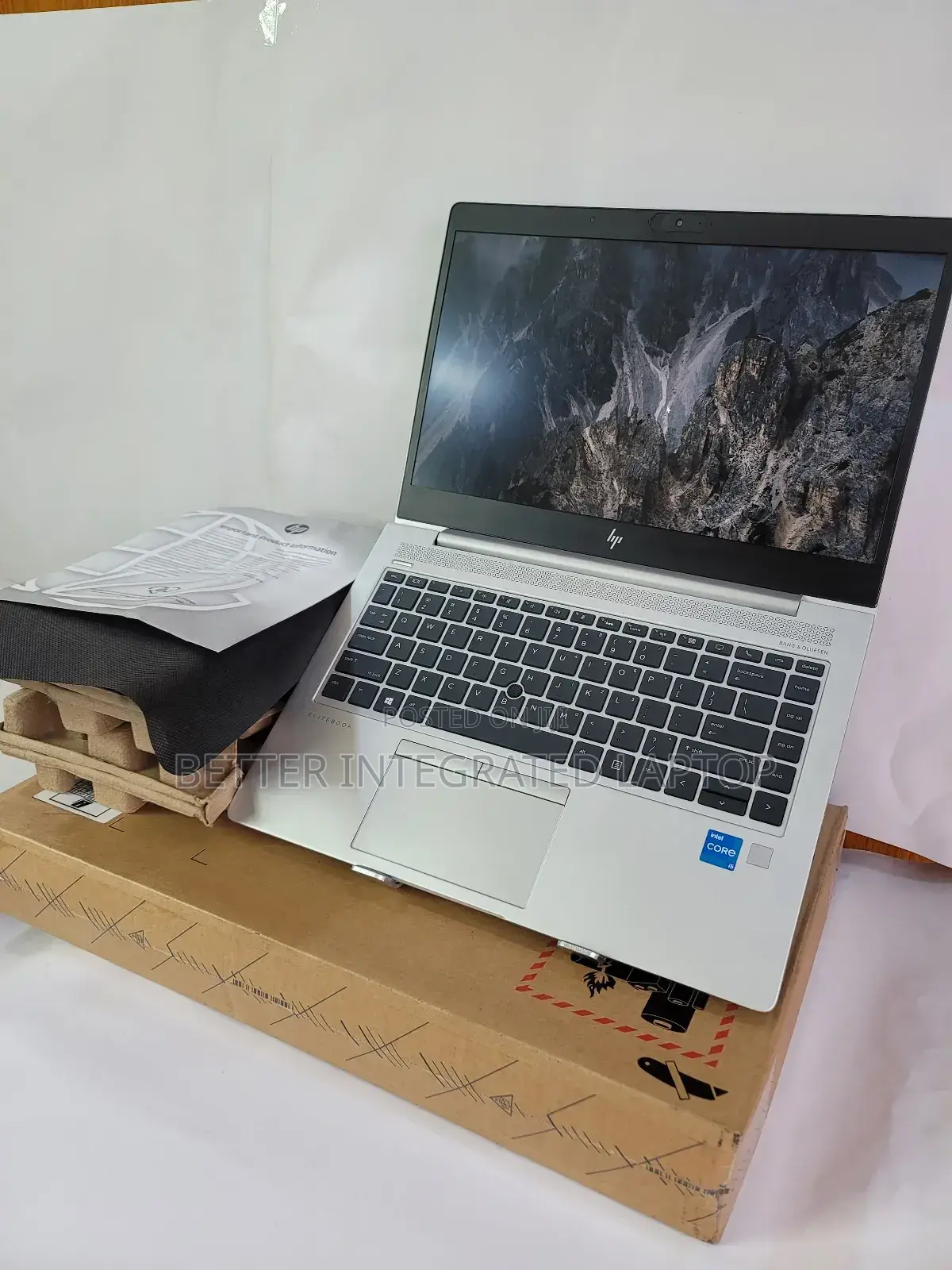 New Laptop HP EliteBook 830 16GB Intel Core i5 SSD 512GB