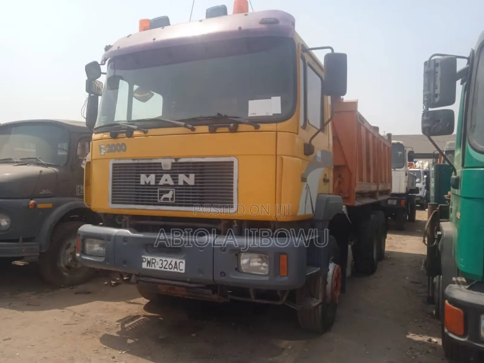 Man Tipper 10tyres